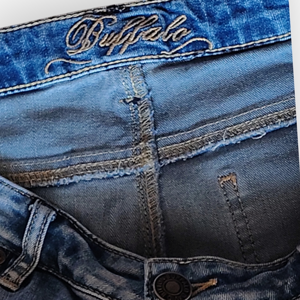 Buffalo David Bitton Light Blue Flare Jeans Womens Size 8 - Picture 2 of 6